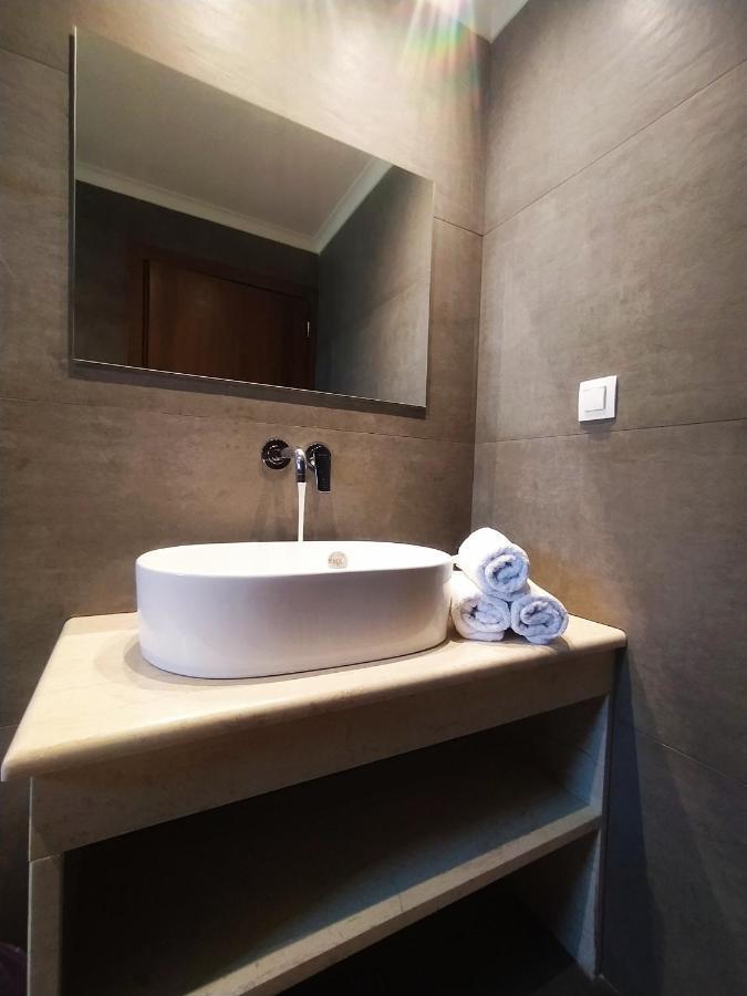 Olive Garden Studios & Apartments 阿查拉维 外观 照片